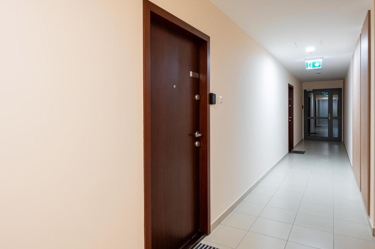 Pokorna Cosy Apartment Varşovia Exterior foto